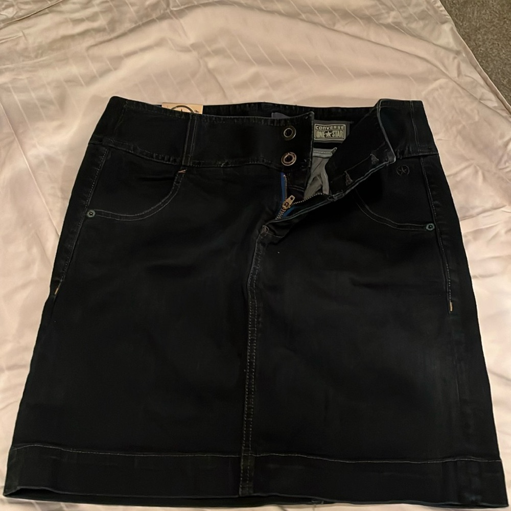 Converse woman Jean skirt